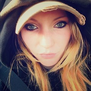 Meet your Posher, Erica